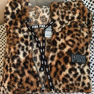 Pink VS Small Sherpa Pullover